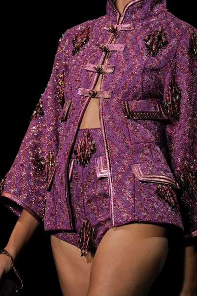 Look 54